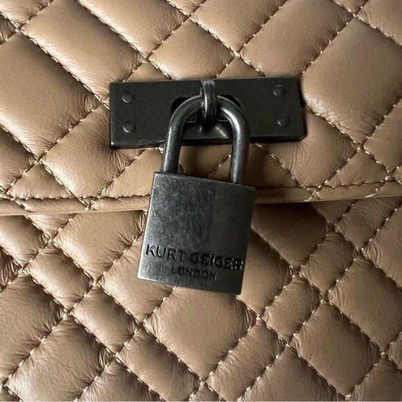 KURT GEIGER Mini Brixton Quilted Leather Shoulder Bag in Camel NEW MSRP $225 - Picture 3 of 7